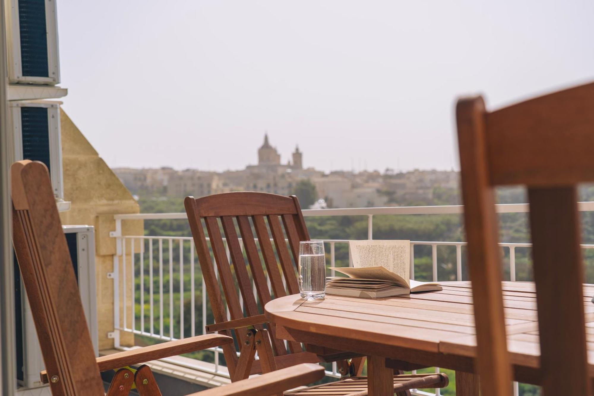 The Valley Collection - A17 Xagħra